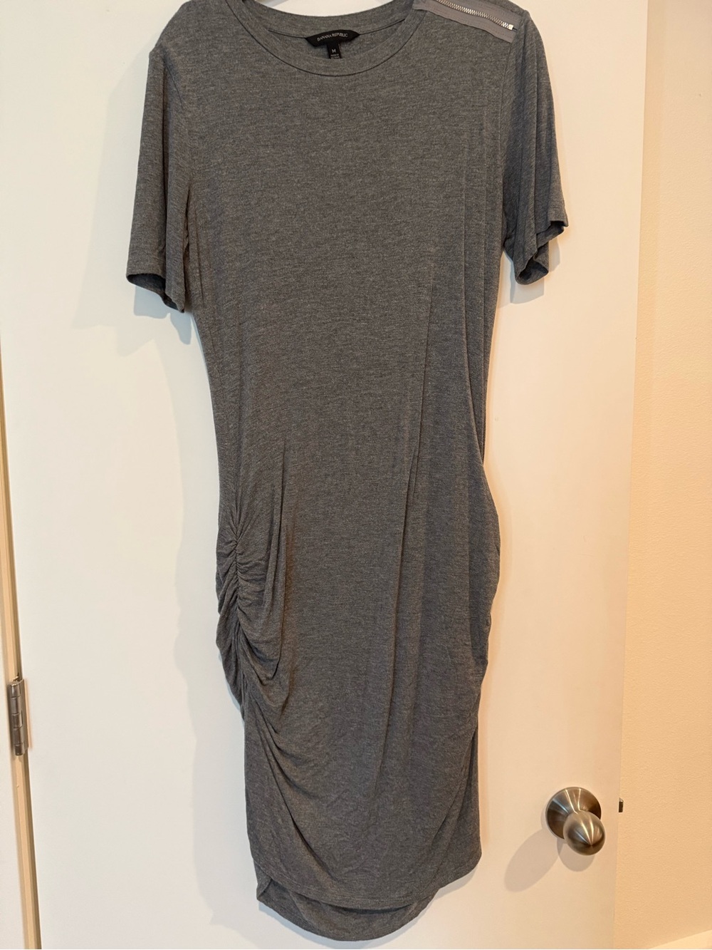 Banana Republic Gray Short Sleeve Ruched T-Shirt Dress
